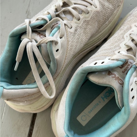 ☀️3/$25 HOKA Women's Gaviota 5 Frost/Rose Gold Running Shoes 9 - Picture 2 of 8